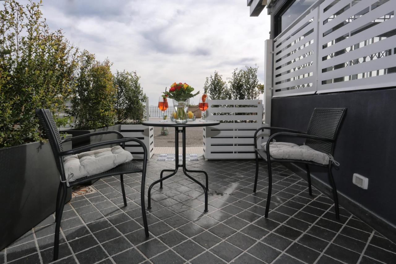 Ag Luxury Rooms Giardini Naxos Ngoại thất bức ảnh